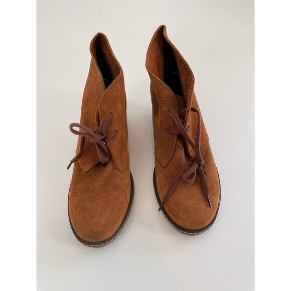 J Crew Size 8 Brown Suede Ankle Bootie Heels Lace Up Rubber Heels - Picture 2 of 10